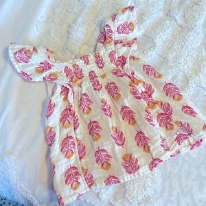 Old Navy flutter sleeve top 18-24 months!